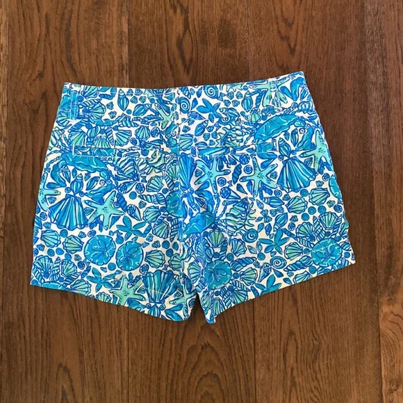Lilly Pulitzer - Blue sailor’s valentine shorts - size 2 - Picture 2 of 4